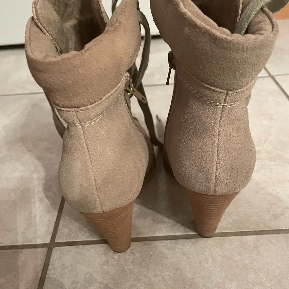 Genuine suede boots - Picture 3 of 5